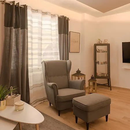 Exclusive Luxury Apartment *